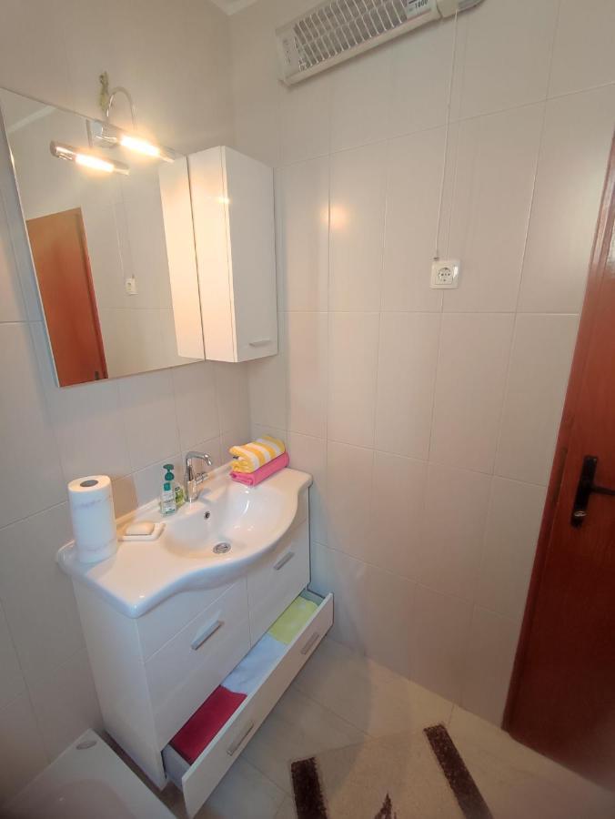 Apartman Bor ลิฟโน ภายนอก รูปภาพ